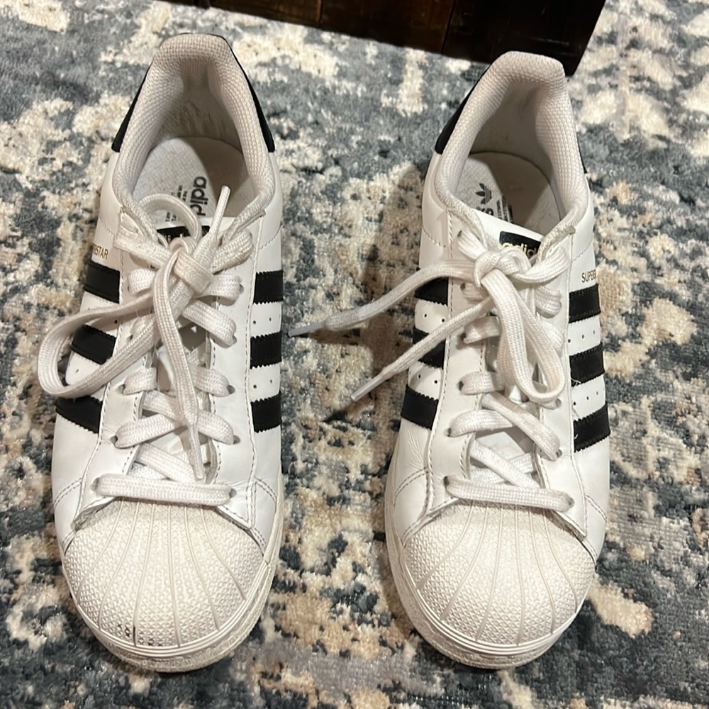 Adidas superstar
